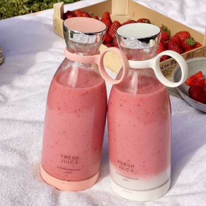 Strawberry smoothie drinks at picnic